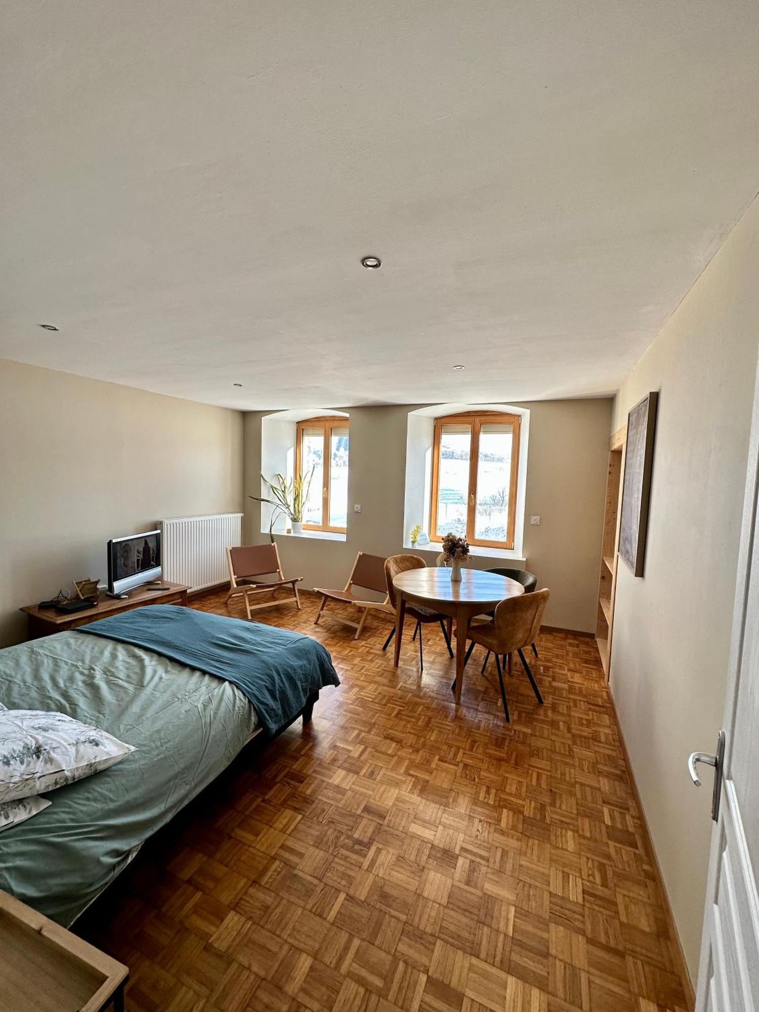 Le Belvedere Des Deux Lacs Brey-et-Maison-du-Bois ภายนอก รูปภาพ